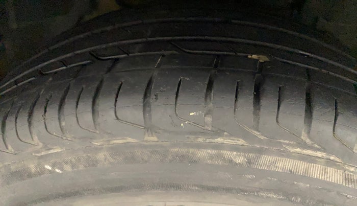 2019 Tata NEXON XZ PLUS PETROL, Petrol, Manual, 37,058 km, Right Front Tyre Tread