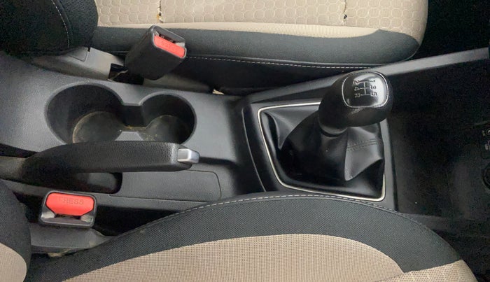 2016 Hyundai Elite i20 SPORTZ 1.2, Petrol, Manual, 89,473 km, Gear Lever