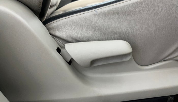 2016 Maruti Celerio ZXI AMT (O), Petrol, Automatic, 32,215 km, Driver Side Adjustment Panel
