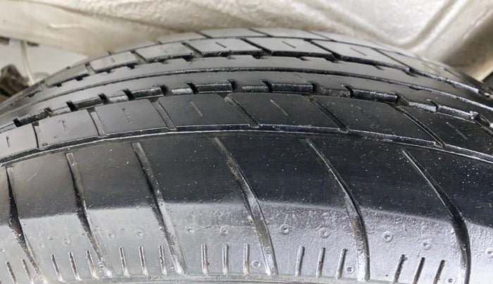 2019 Maruti New Wagon-R LXI CNG 1.0 L, CNG, Manual, 48,251 km, Left Rear Tyre Tread