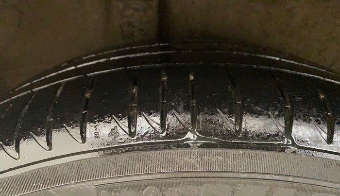 2017 Honda WR-V 1.2L I-VTEC S MT, Petrol, Manual, 42,496 km, Right Rear Tyre Tread