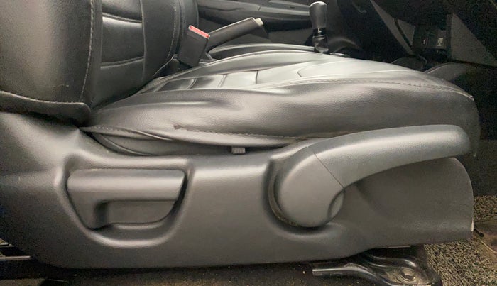 2017 Honda WR-V 1.2L I-VTEC S MT, Petrol, Manual, 42,496 km, Driver Side Adjustment Panel