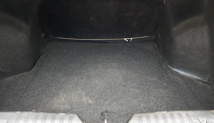 2015 Maruti Ciaz ZDI, Diesel, Manual, 62,245 km, Boot Inside