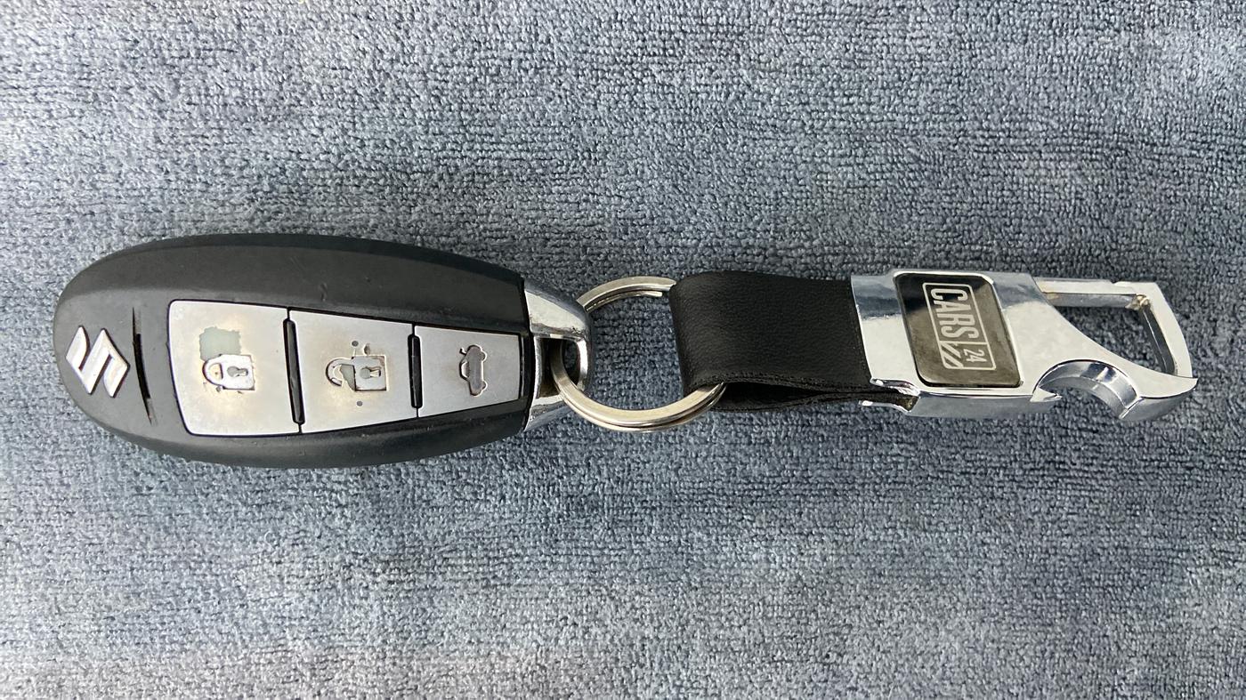 2015 Maruti Ciaz ZDI, Diesel, Manual, 62,245 km, Key Close Up