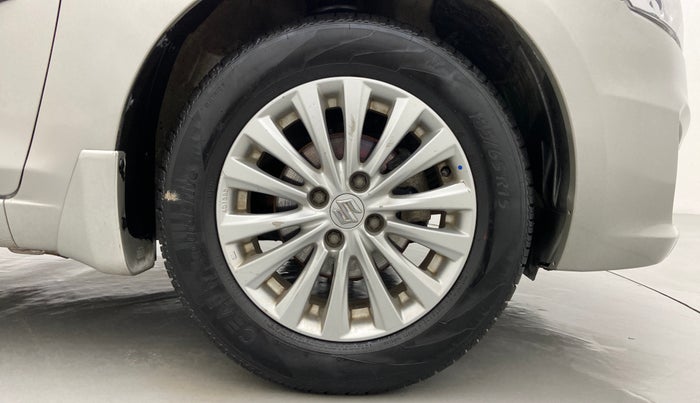 2015 Maruti Ciaz ZDI, Diesel, Manual, 62,245 km, Right Front Wheel