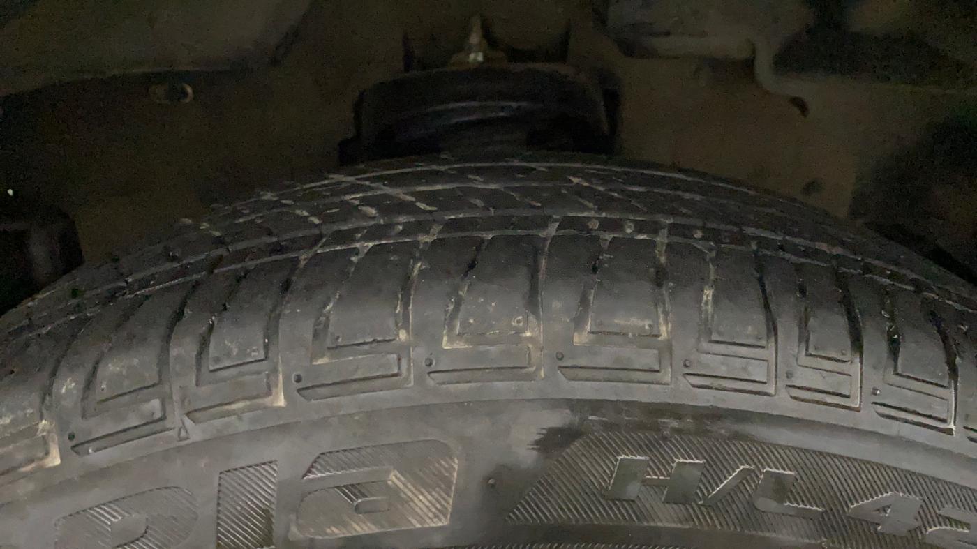 2024 Mahindra SCORPIO CLASSIC S 7STR, Diesel, Manual, 19,698 km, Left Front Tyre Tread
