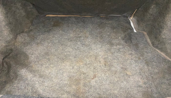 2016 Honda Amaze 1.5L I-DTEC E, Diesel, Manual, 92,676 km, Boot Inside