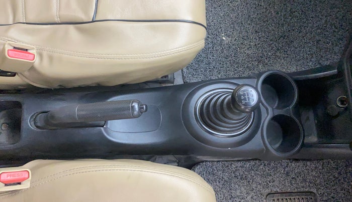 2016 Honda Amaze 1.5L I-DTEC E, Diesel, Manual, 92,676 km, Gear Lever