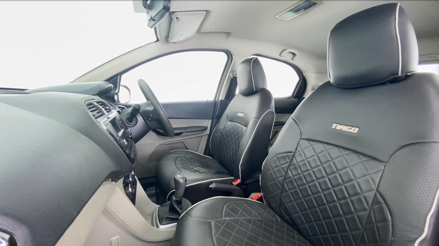 2017 Tata Tiago XZ 1.2 REVOTRON, Petrol, Manual, 52,711 km, Right Side Front Door Cabin