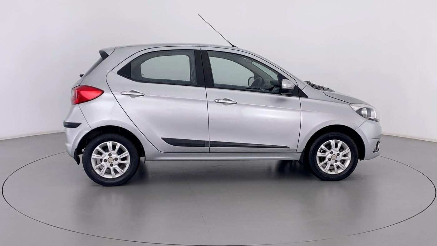 2017 Tata Tiago XZ 1.2 REVOTRON, Petrol, Manual, 52,711 km, Right Side View