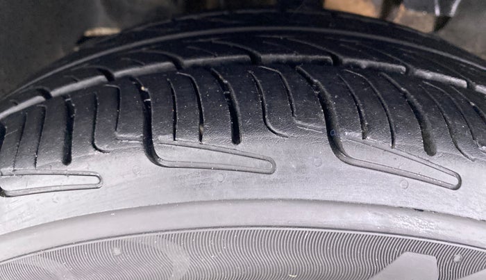2017 Tata Tiago XZ 1.2 REVOTRON, Petrol, Manual, 52,711 km, Left Rear Tyre Tread