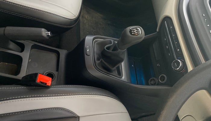 2021 Tata ALTROZ XT PETROL, Petrol, Manual, 34,077 km, Gear Lever