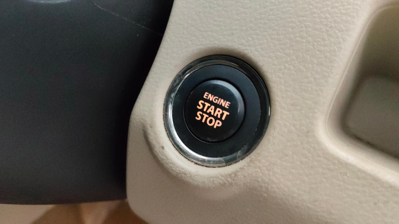 2017 Maruti Ciaz ZDI SHVS, Diesel, Manual, 74,555 km, Keyless Start/ Stop Button
