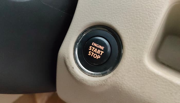 2017 Maruti Ciaz ZDI SHVS, Diesel, Manual, 74,544 km, Keyless Start/ Stop Button