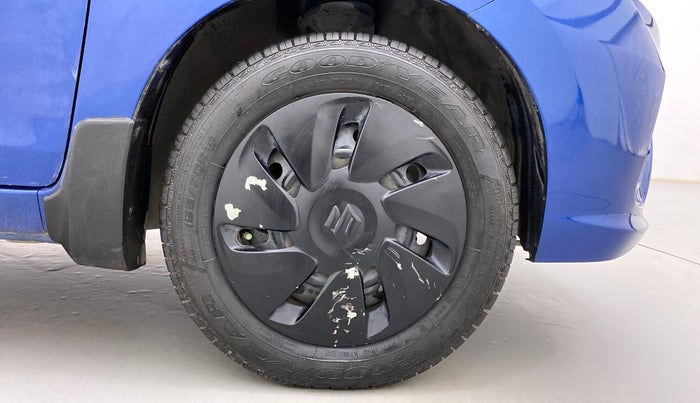2018 Maruti Celerio VXI AMT (O), Petrol, Automatic, 67,906 km, Right Front Wheel