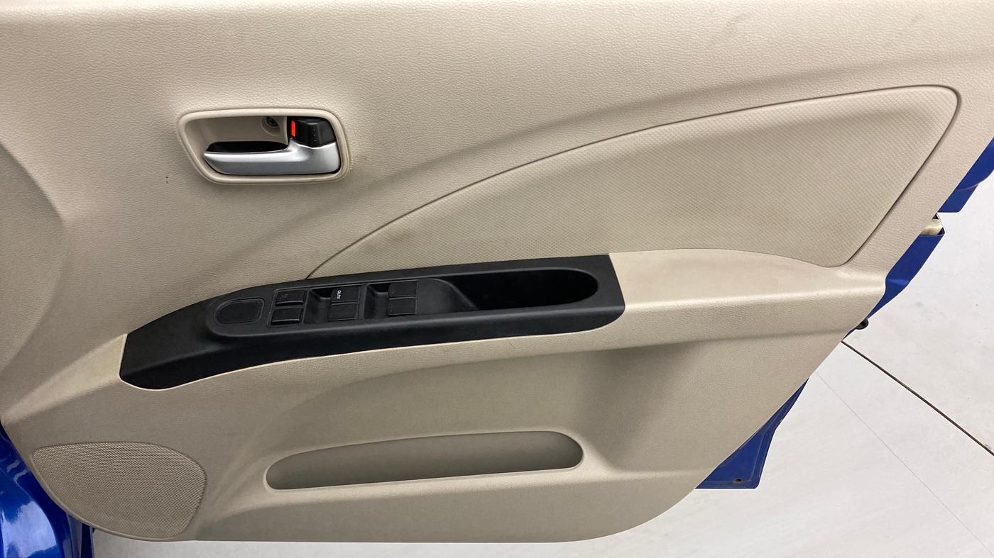 2018 Maruti Celerio VXI AMT (O), Petrol, Automatic, 67,906 km, Driver Side Door Panels Control