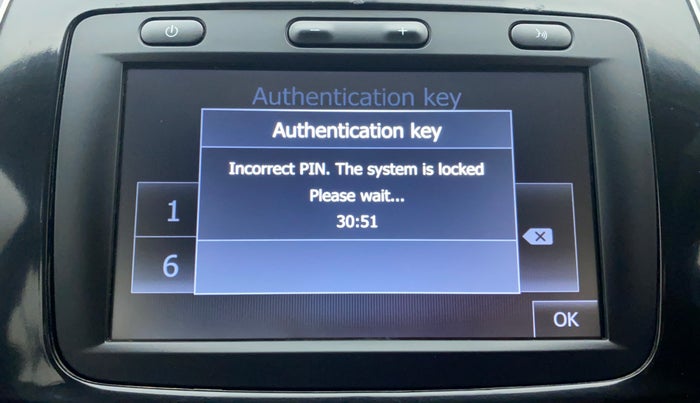 2019 Renault Kwid 1.0 RXT Opt, Petrol, Manual, 31,698 km, Infotainment System