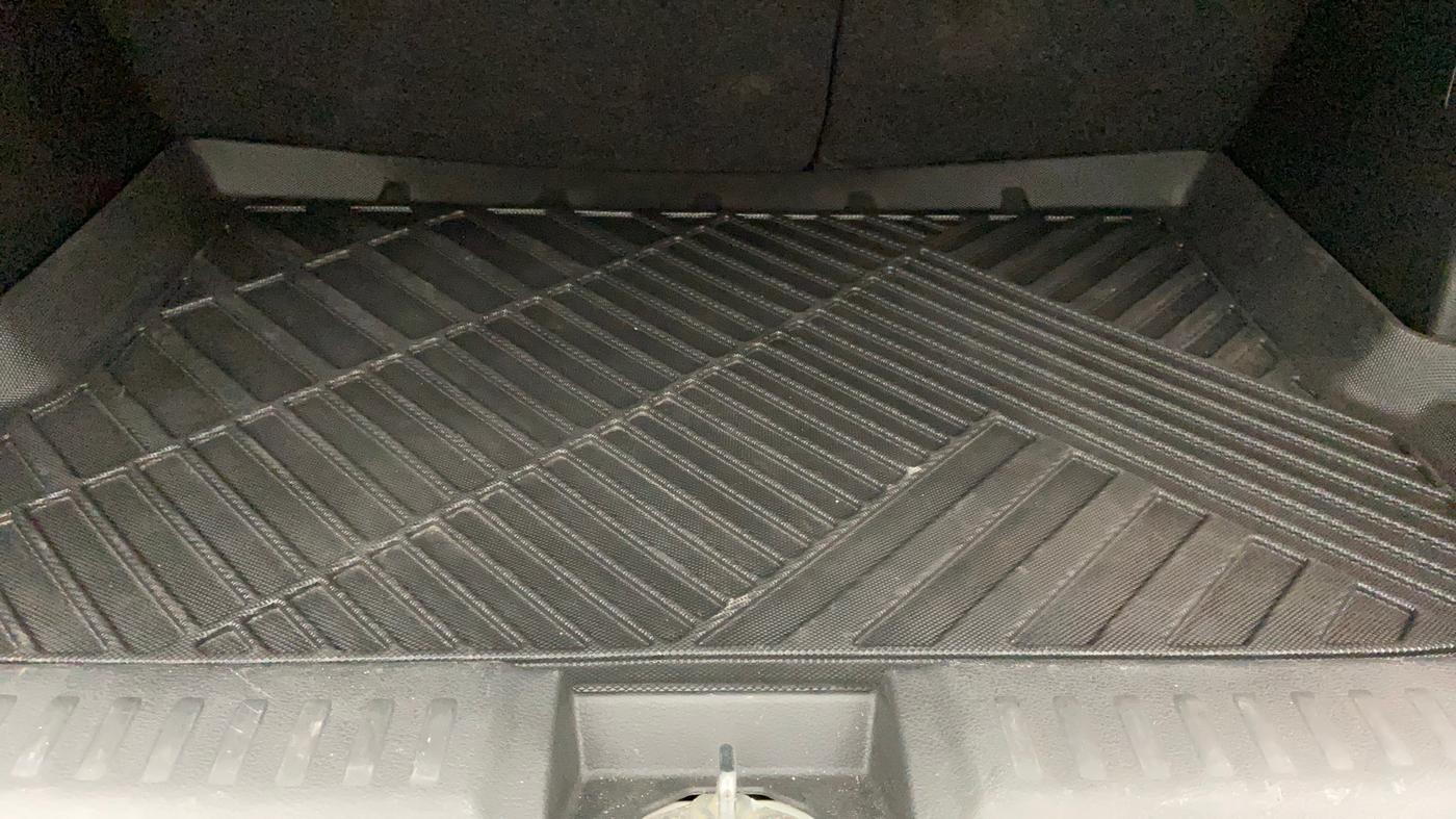 2023 Maruti BREZZA ZXI SMART HYBRID , Petrol, Manual, 23,892 km, Boot Inside