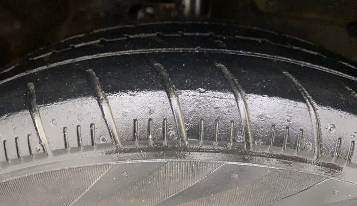 2020 Maruti Celerio VXI CNG D, CNG, Manual, 79,061 km, Right Front Tyre Tread