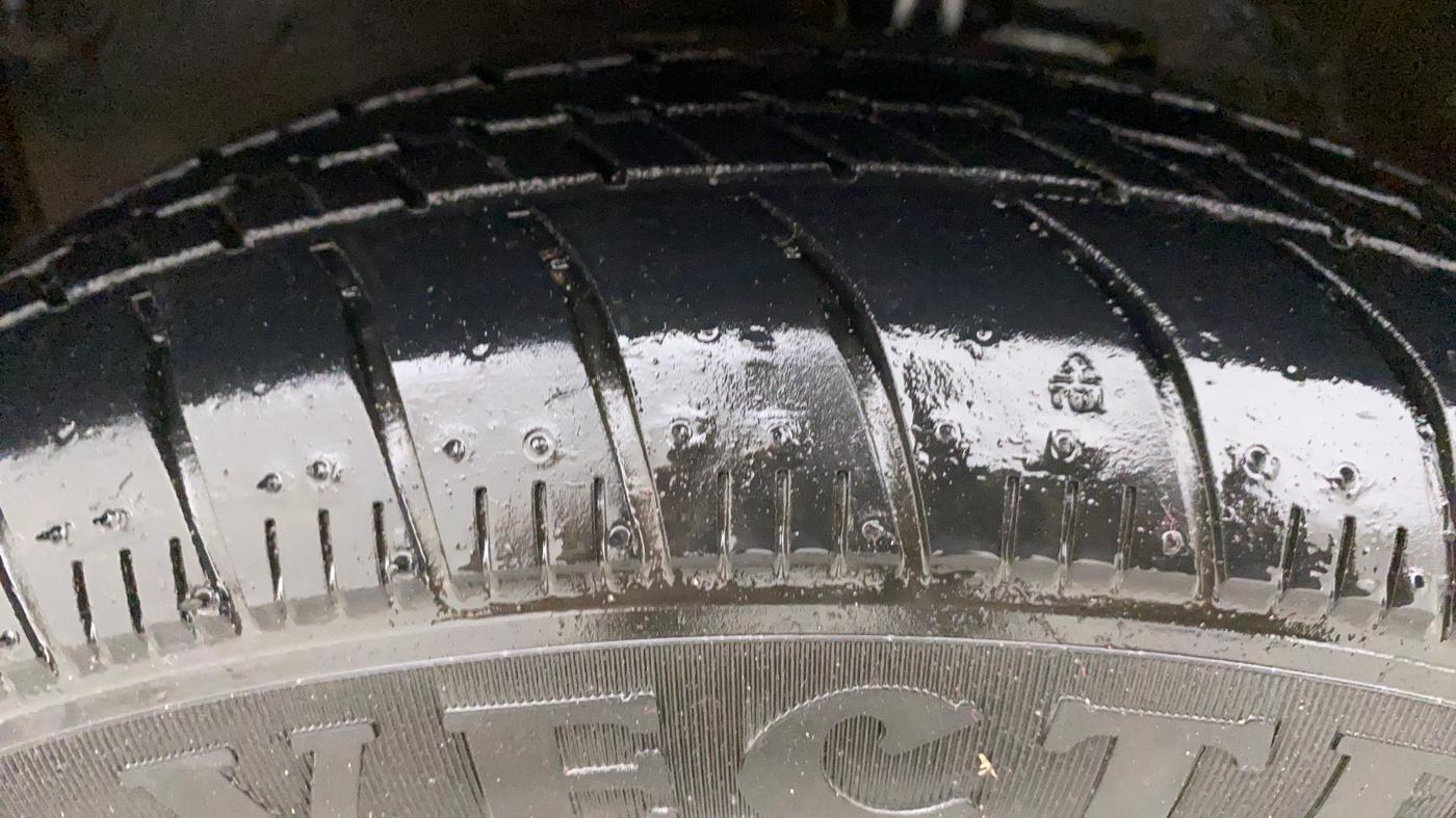 2020 Maruti Celerio VXI CNG D, CNG, Manual, 79,061 km, Left Front Tyre Tread