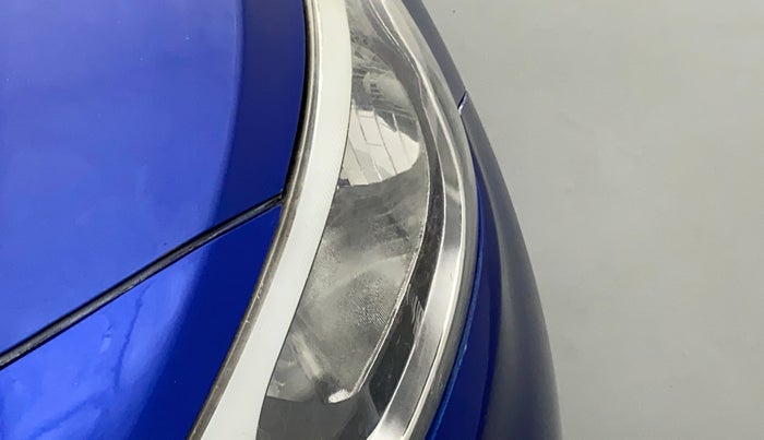 2015 Hyundai Elite i20 ASTA 1.4 CRDI, Diesel, Manual, 80,303 km, Left headlight - Minor scratches
