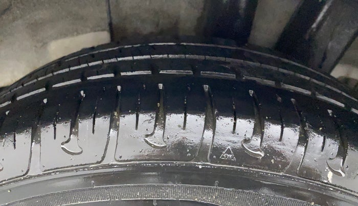 2019 Hyundai Grand i10 SPORTZ 1.2 KAPPA VTVT, Petrol, Manual, 43,266 km, Left Rear Tyre Tread