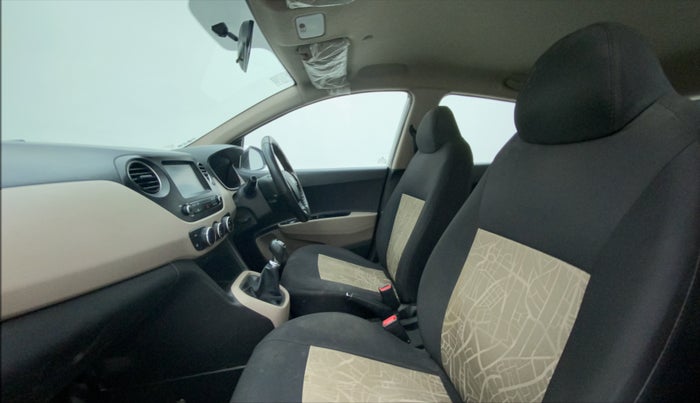 2019 Hyundai Grand i10 SPORTZ 1.2 KAPPA VTVT, Petrol, Manual, 43,266 km, Right Side Front Door Cabin