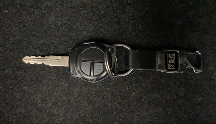 2013 Maruti Swift Dzire VXI, Petrol, Manual, 65,605 km, Key Close Up