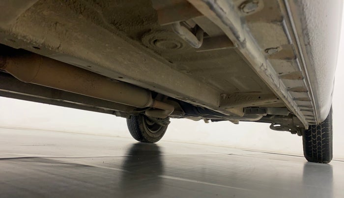 2013 Maruti Swift Dzire VXI, Petrol, Manual, 65,605 km, Right Side Underbody