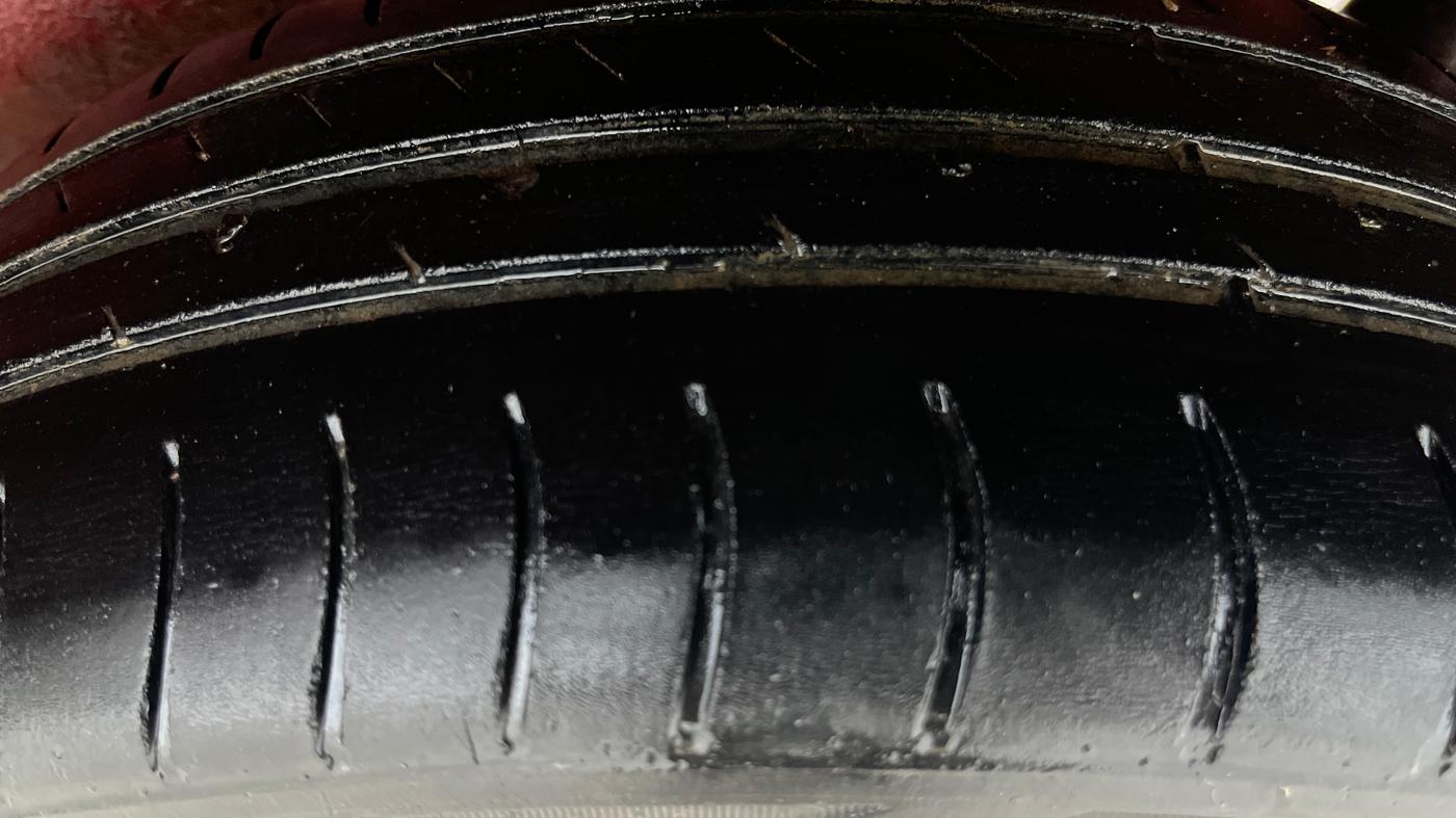 2013 Maruti Wagon R 1.0 VXI, Petrol, Manual, 59,268 km, Left Rear Tyre Tread