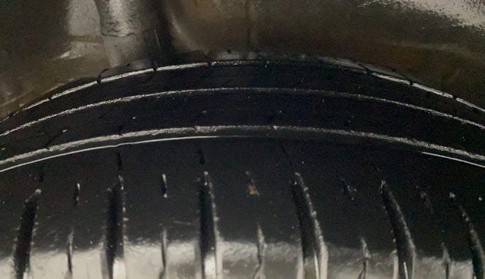 2012 Honda City 1.5L I-VTEC S AT, Petrol, Automatic, 1,28,701 km, Right Rear Tyre Tread