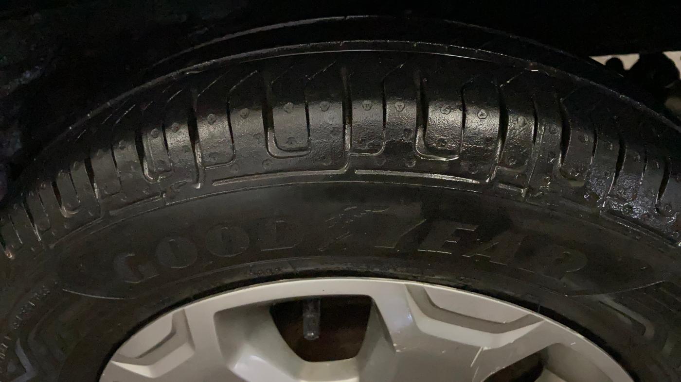2018 Renault Kwid CLIMBER 1.0 AMT, Petrol, Automatic, 44,922 km, Left Rear Tyre Tread