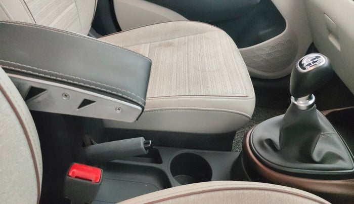 2022 Hyundai AURA S 1.2 CNG, CNG, Manual, 32,964 km, Gear Lever