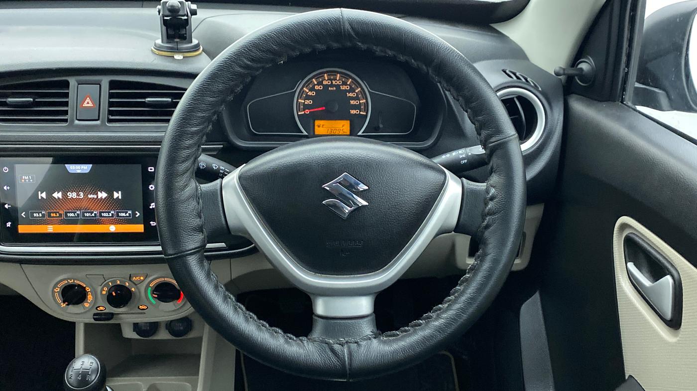 2022 Maruti Alto VXI PLUS, Petrol, Manual, 13,095 km, Steering Wheel Close Up