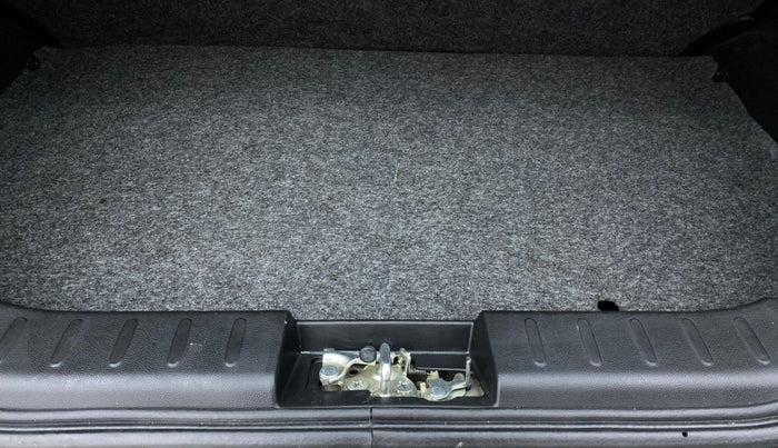 2022 Maruti Alto VXI PLUS, Petrol, Manual, 13,095 km, Boot Inside