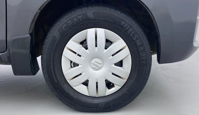 2022 Maruti Alto VXI PLUS, Petrol, Manual, 13,095 km, Right Front Wheel