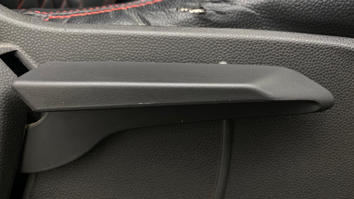 2014 Ford Ecosport TITANIUM 1.5L PETROL AT, Petrol, Automatic, 66,583 km, Driver Side Adjustment Panel