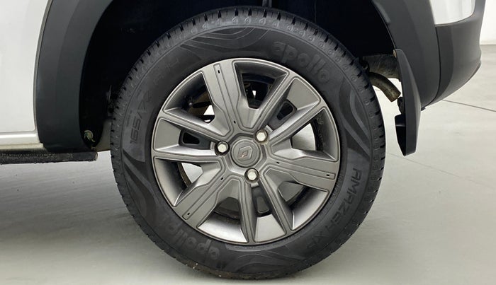 2021 Renault Kwid CLIMBER 1.0 (O), Petrol, Manual, 5,455 km, Left Rear Wheel