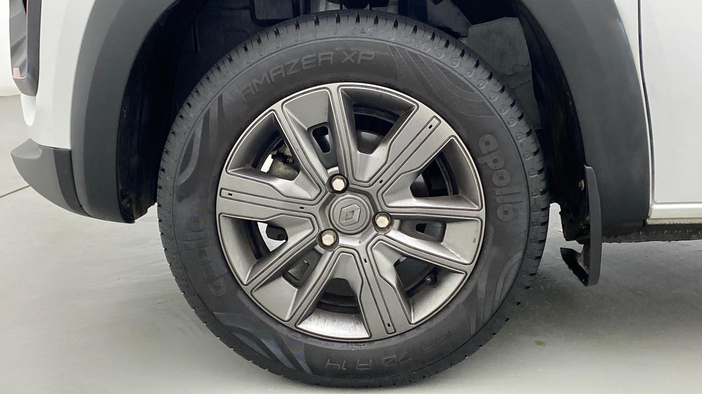2021 Renault Kwid CLIMBER 1.0 (O), Petrol, Manual, 5,455 km, Left Front Wheel