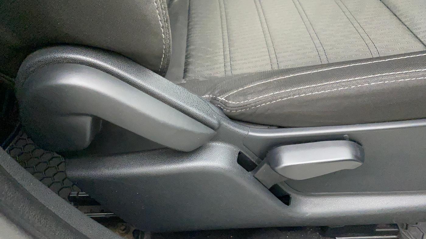 2019 Ford Ecosport TITANIUM 1.5L DIESEL, Diesel, Manual, 60,549 km, Driver Side Adjustment Panel