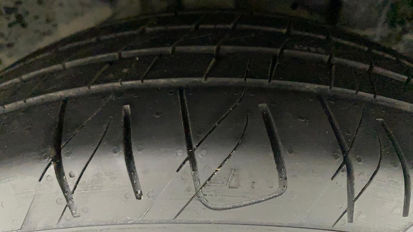 2019 Ford Ecosport TITANIUM 1.5L DIESEL, Diesel, Manual, 60,549 km, Right Front Tyre Tread