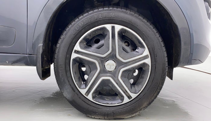 2019 Tata NEXON XM PETROL, Petrol, Manual, 95,344 km, Right Front Wheel