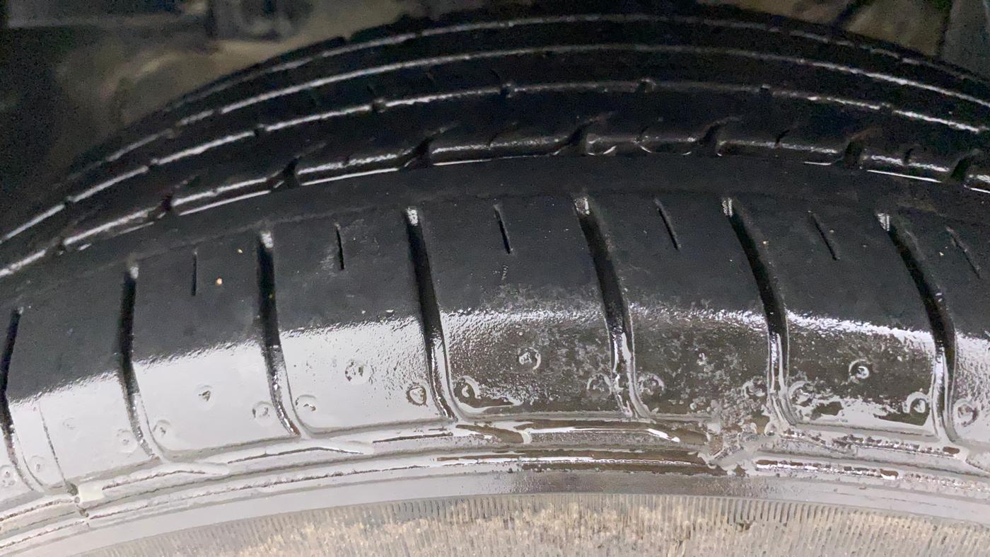 2019 Tata NEXON XM PETROL, Petrol, Manual, 95,344 km, Left Front Tyre Tread