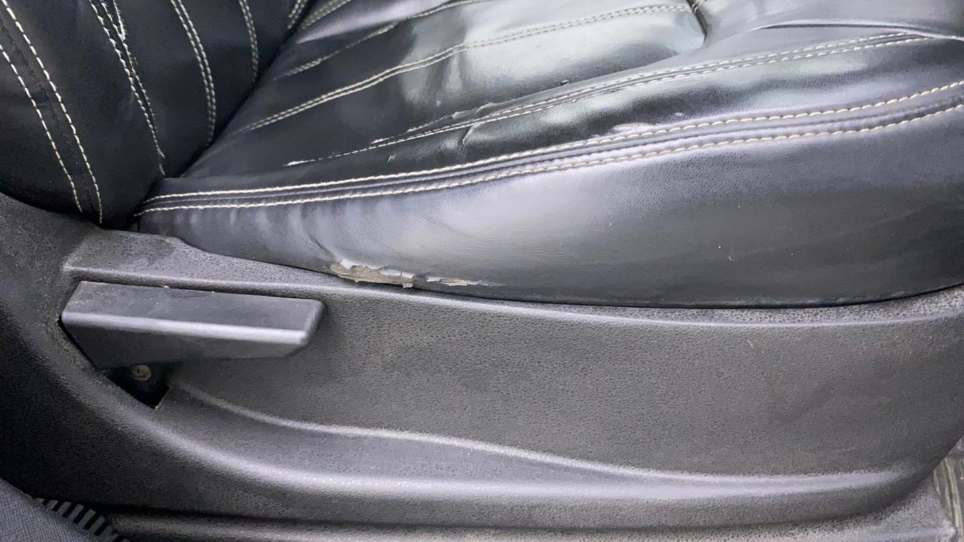 2019 Tata NEXON XM PETROL, Petrol, Manual, 95,344 km, Driver Side Adjustment Panel