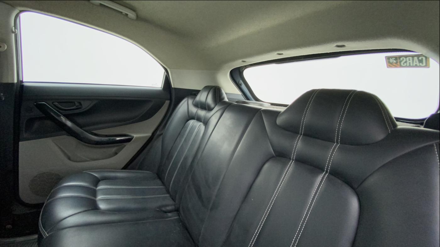 2019 Tata NEXON XM PETROL, Petrol, Manual, 95,344 km, Right Side Rear Door Cabin