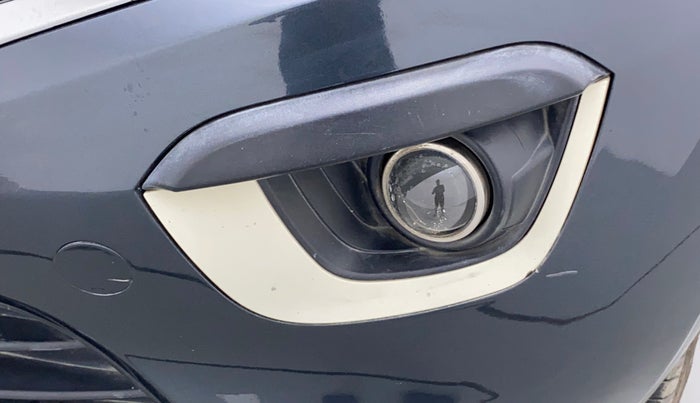 2019 Tata NEXON XM PETROL, Petrol, Manual, 95,344 km, Left fog light - Not working