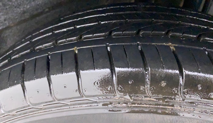 2019 Tata NEXON XM PETROL, Petrol, Manual, 95,344 km, Left Rear Tyre Tread
