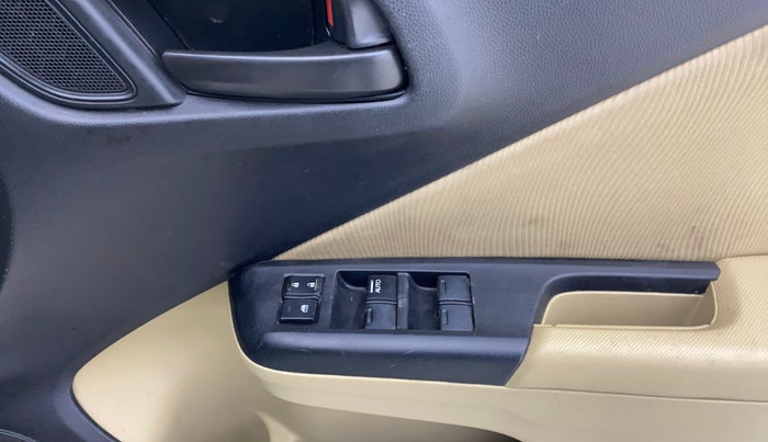 2016 Honda City 1.5L I-VTEC SV, Petrol, Manual, 57,295 km, Driver Side Door Panels Control