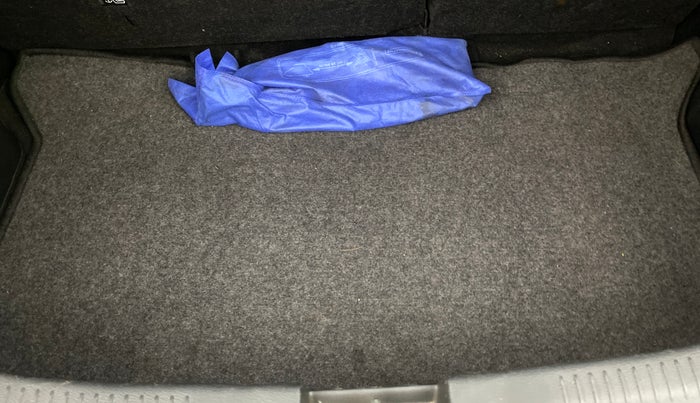 2018 Maruti IGNIS ALPHA 1.2 AMT, Petrol, Automatic, 96,381 km, Boot Inside