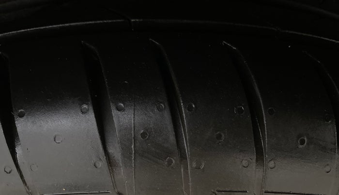 2018 Maruti IGNIS ALPHA 1.2 AMT, Petrol, Automatic, 96,381 km, Right Rear Tyre Tread